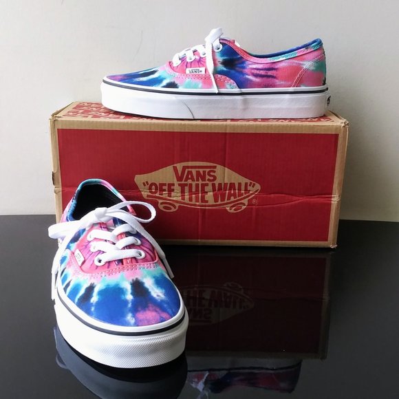 Vans Women's Authentic Tie Dye Low-Top Canvas Sneaker - Picture 3 of 11